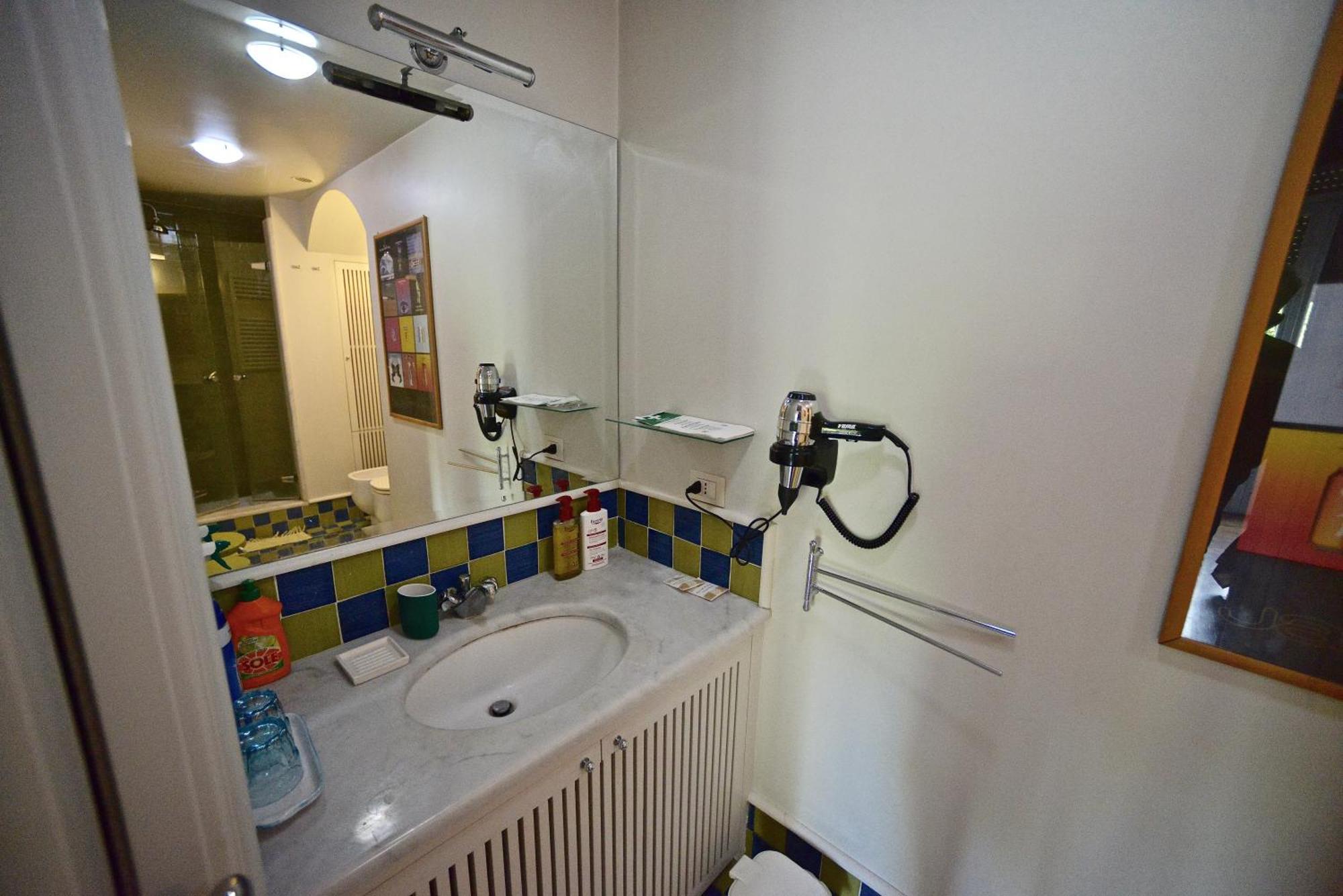 2 Camere Con Pianoforte ナポリ エクステリア 写真