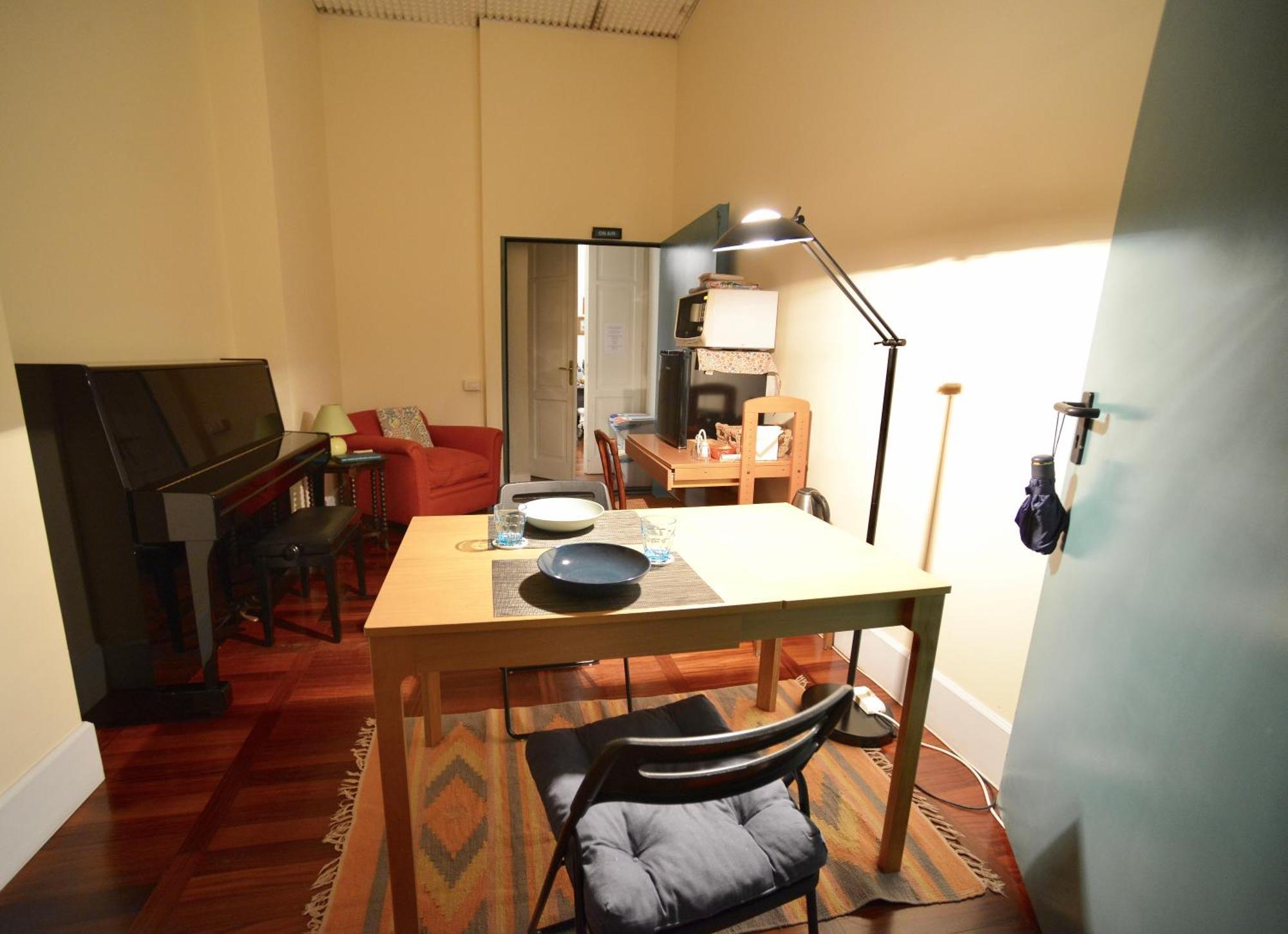 2 Camere Con Pianoforte ナポリ エクステリア 写真