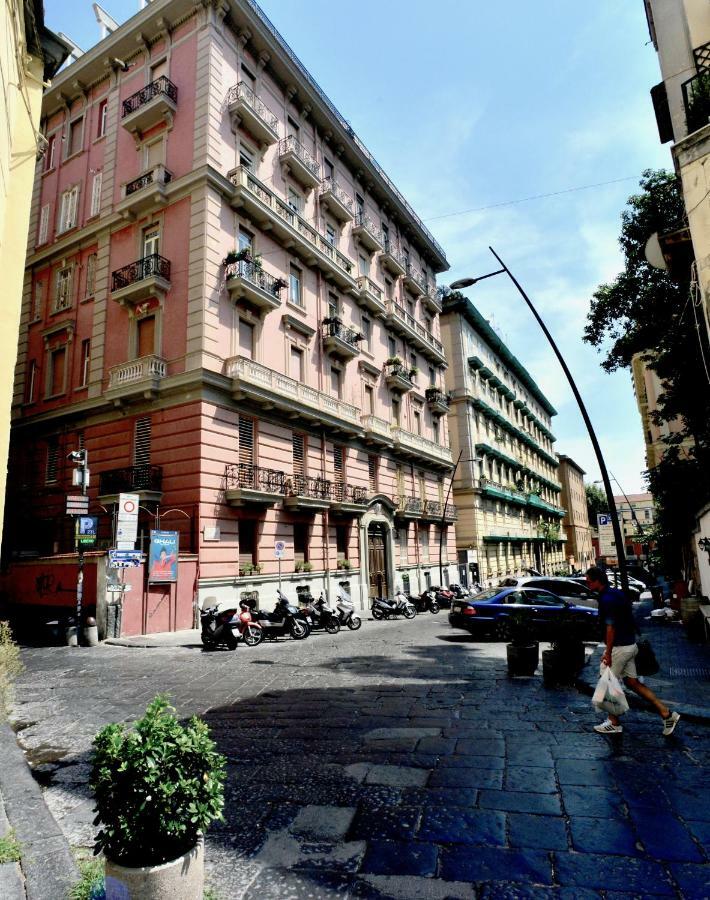 2 Camere Con Pianoforte ナポリ エクステリア 写真